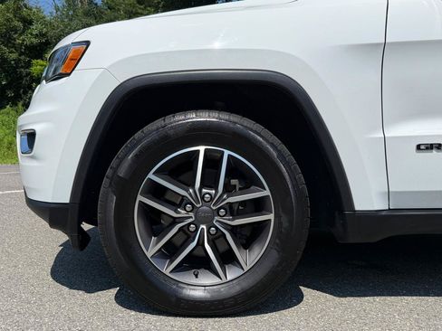 Used 2020 Jeep Grand Cherokee Limited AWD/4WD image 7