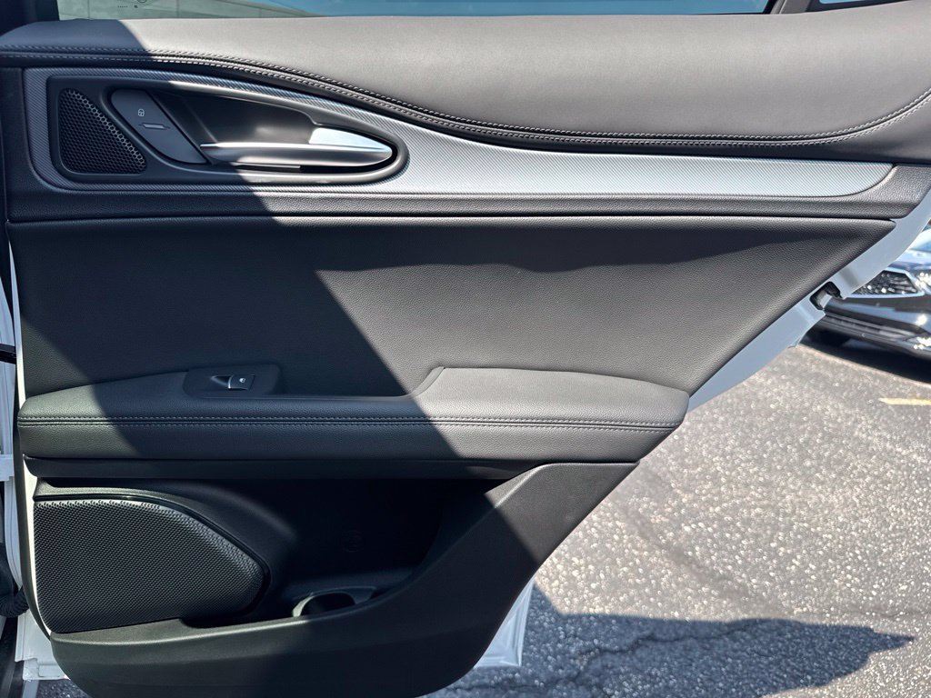 New 2026 Alfa Romeo Stelvio Sprint AWD/4WD image 52