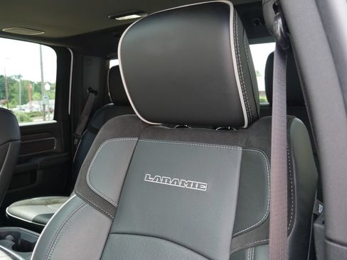 Used 2026 RAM 3500 Laramie AWD/4WD image 18