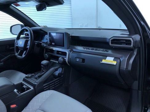 New 2026 Toyota Tacoma SR5 AWD/4WD image 17