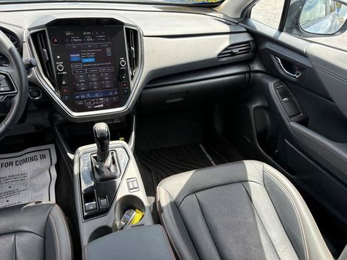 Used 2024 Subaru Crosstrek 2.5i Limited AWD/4WD image 5