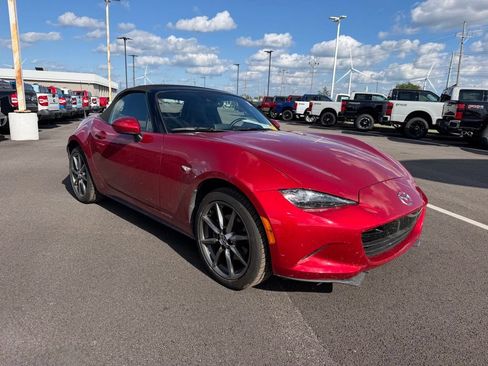 Used 2016 MAZDA MX-5 Miata Grand Touring RWD image 3