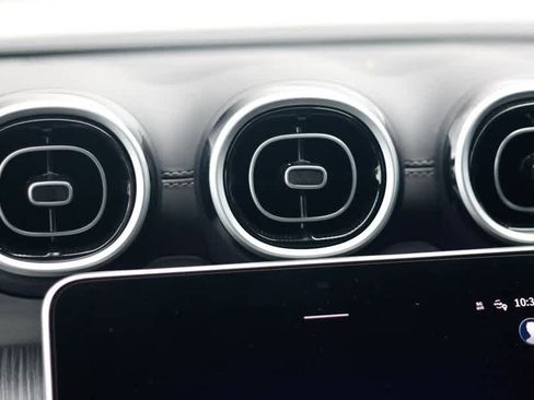 Certified 2025 Mercedes-Benz GLC 300 GLC 300 image 32