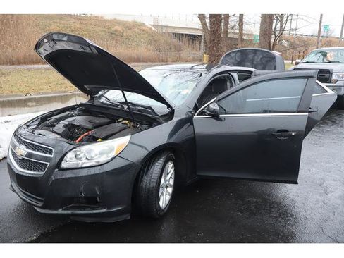 Used 2013 Chevrolet Malibu Eco image 16