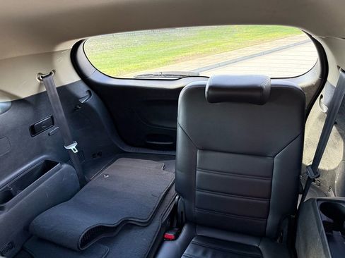 Used 2020 Kia Sorento LX image 28