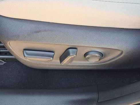 Used 2023 Toyota RAV4 XLE image 7