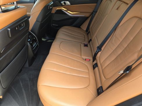 Used 2019 BMW X5 xDrive40i w/ M Sport Package AWD/4WD image 25