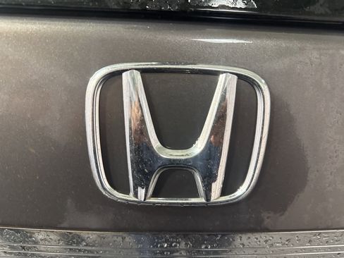 Used 2017 Honda Odyssey EX-L image 12