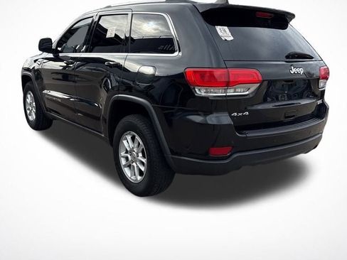 Used 2018 Jeep Grand Cherokee Laredo image 4