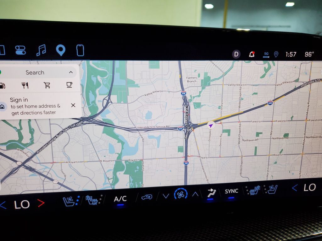 Used 2025 Chevrolet Traverse High Country FWD image 31