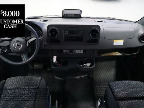 New 2025 Mercedes-Benz Sprinter 2500 image 10
