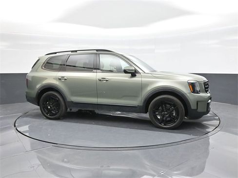 Used 2024 Kia Telluride EX X-Line image 17