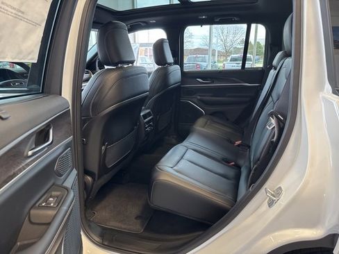 New 2025 Jeep Grand Cherokee Limited 4xe image 26