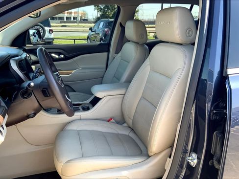 Used 2019 GMC Acadia Denali w/ Technology Package image 7