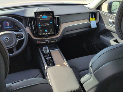New 2026 Volvo XC60 B5 Plus w/ Protection Package Premier image 23
