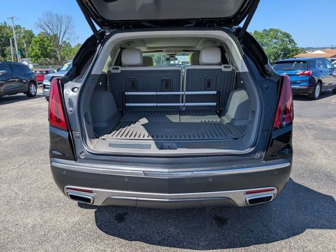 Certified 2023 Cadillac XT5 Premium Luxury w/ LPO, Floor Liner Package AWD/4WD image 39