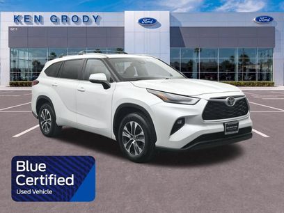 Used 2023 Toyota Highlander XLE