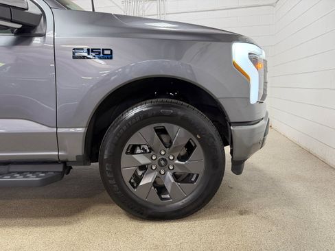 Certified 2024 Ford F150 Lightning Lariat AWD/4WD image 37