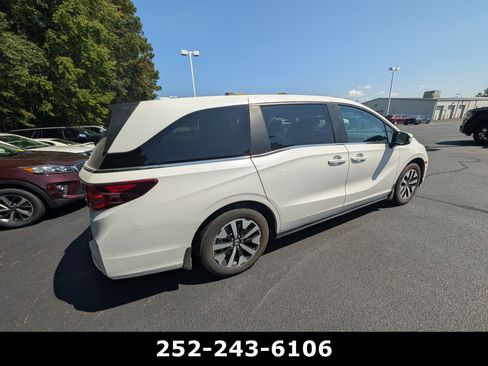 Used 2025 Honda Odyssey EX-L image 6