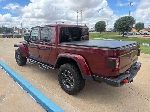 Used 2021 Jeep Gladiator Mojave AWD/4WD image 11
