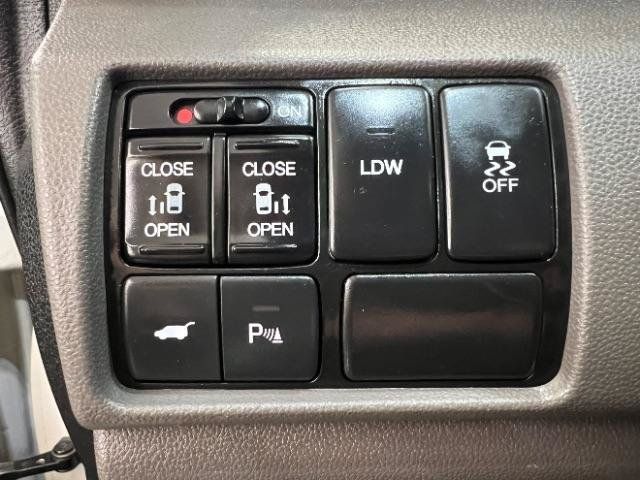 Used 2014 Honda Odyssey Touring image 21