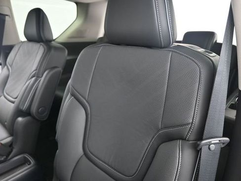 New 2026 INFINITI QX80 Luxe RWD image 26