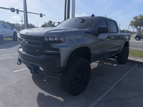 Used 2020 Chevrolet Silverado 1500 LT Trail Boss image 3