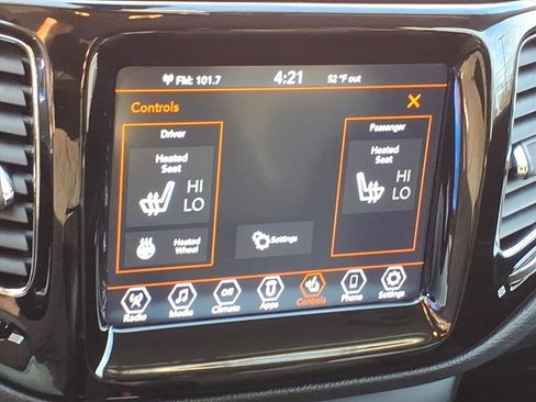 Used 2019 Jeep Compass Limited image 22