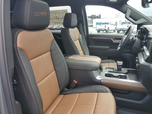 New 2026 Chevrolet Silverado 1500 High Country w/ Technology Package AWD/4WD image 28
