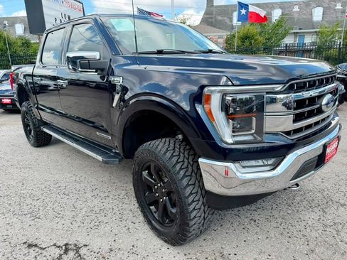 Used 2021 Ford F150 Lariat w/ Equipment Group 502A High AWD/4WD image 3
