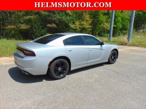 Certified 2022 Dodge Charger SXT image 14