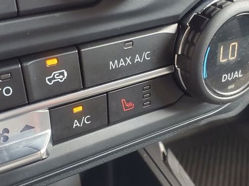 Used 2025 Ford Bronco Big Bend AWD/4WD image 20