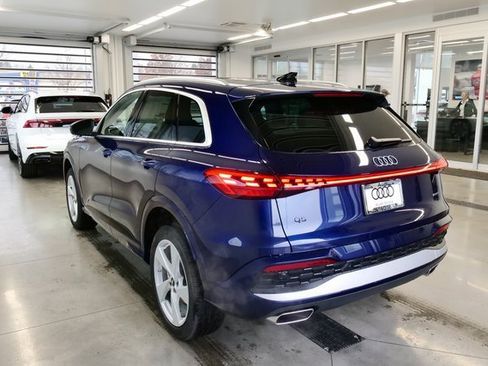 New 2025 Audi Q5 Premium Plus image 4