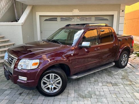 Used 2008 Ford Explorer Sport Trac Limited AWD/4WD image 4