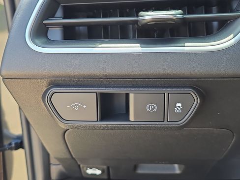 New 2026 Kia K4 FWD image 27