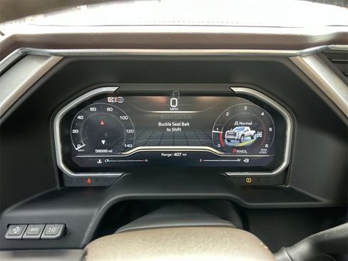 Used 2024 GMC Sierra 3500 Denali w/ Denali Reserve Package image 15