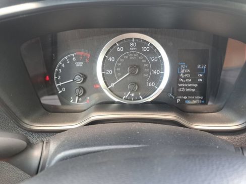 Used 2022 Toyota Corolla LE FWD image 12