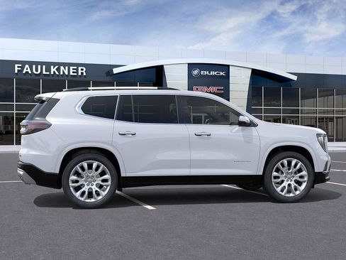 New 2026 GMC Acadia Denali w/ Super Cruise Package image 5