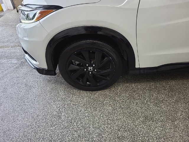 Used 2022 Honda HR-V Sport image 3