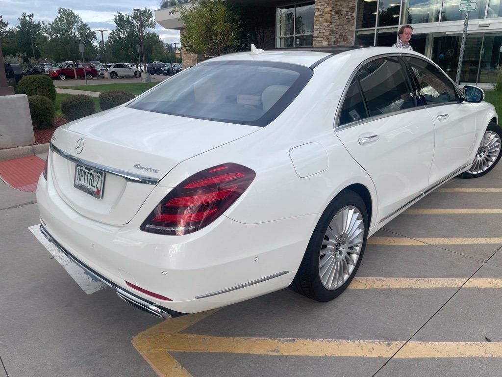 Used 2018 Mercedes-Benz S 560 4MATIC Sedan image 3
