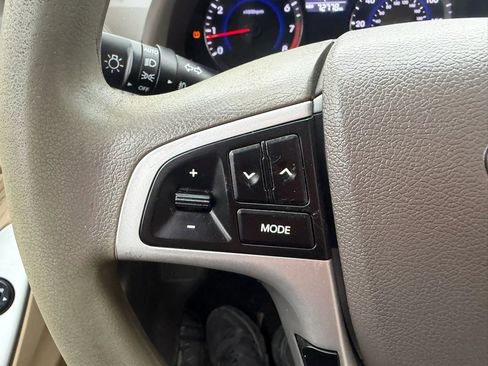 Used 2014 Hyundai Accent GLS w/ Option Group 2 FWD image 13