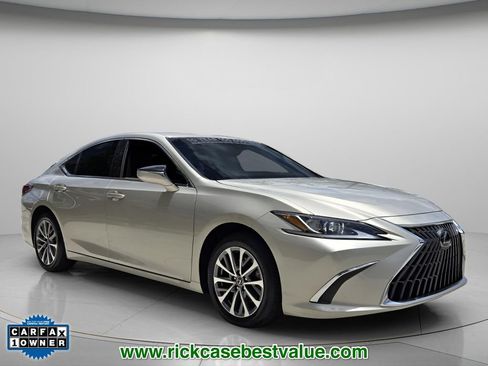 Used 2023 Lexus ES 350 w/ Accessory Package (Z2) FWD image 9