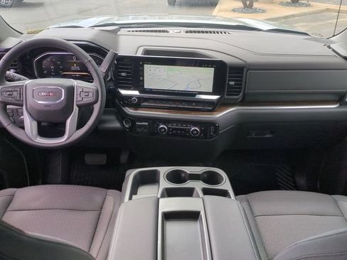 New 2026 GMC Sierra 1500 SLE w/ Preferred Package AWD/4WD image 20
