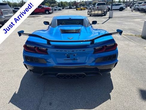 Used 2026 Chevrolet Corvette Z06 w/ Z07 Performance Package RWD image 4