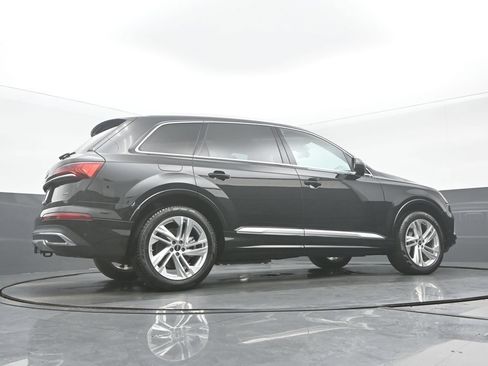 Used 2023 Audi Q7 2.0T Premium Plus w/ Premium Plus Package AWD/4WD image 32