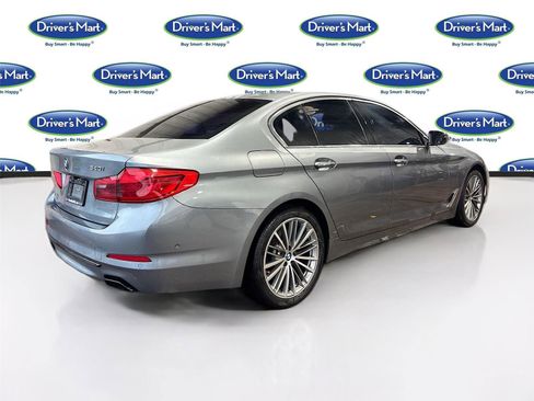 Used 2017 BMW 540i image 8