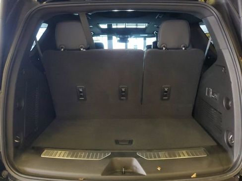 Used 2023 Chevrolet Tahoe Z71 w/ Off-Road Capability Package image 11