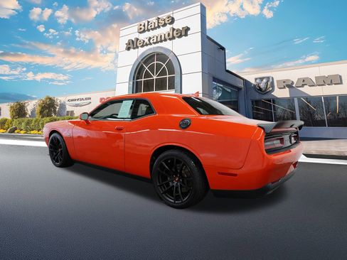 Used 2022 Dodge Challenger R/T Scat Pack w/ 1320 Drag Pack image 9
