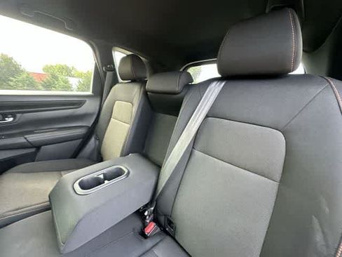 Used 2025 Honda CR-V Sport image 16