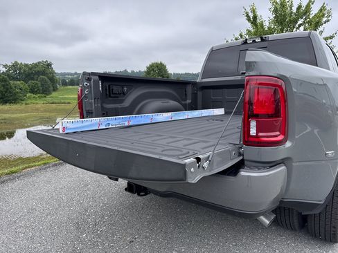 New 2026 RAM 3500 Laramie AWD/4WD image 11